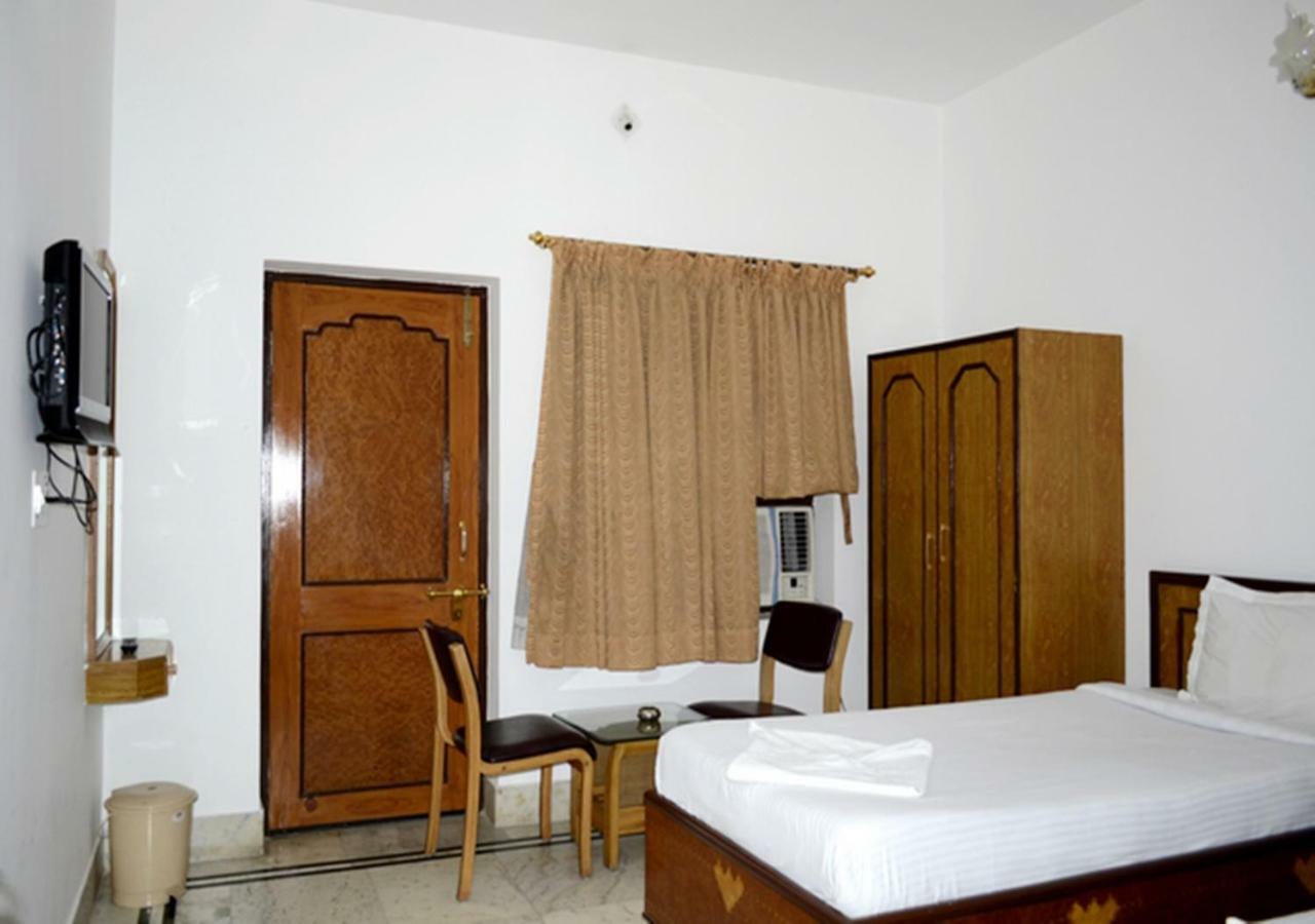 Hotel Tokyo Vihar Bodh Gaya Extérieur photo